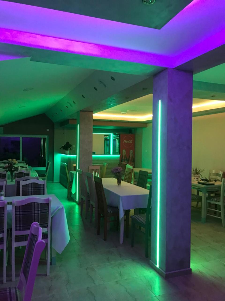 Guesthouse Rebel Deliblato Экстерьер фото