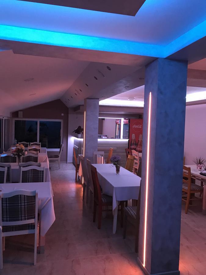 Guesthouse Rebel Deliblato Экстерьер фото