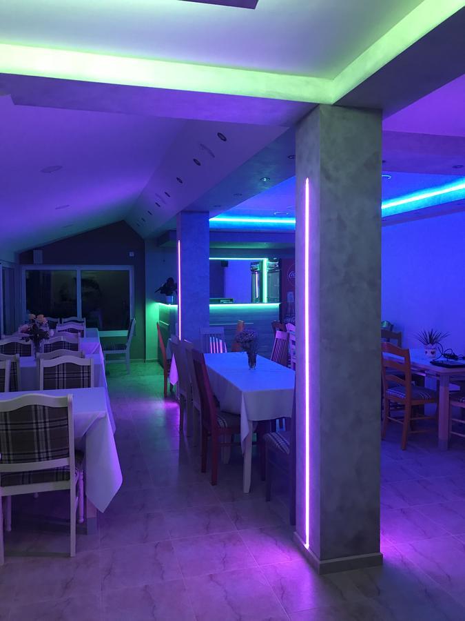 Guesthouse Rebel Deliblato Экстерьер фото