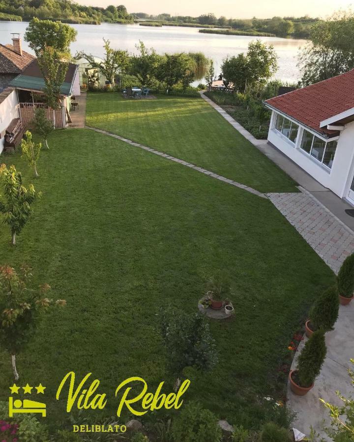 Guesthouse Rebel Deliblato Экстерьер фото