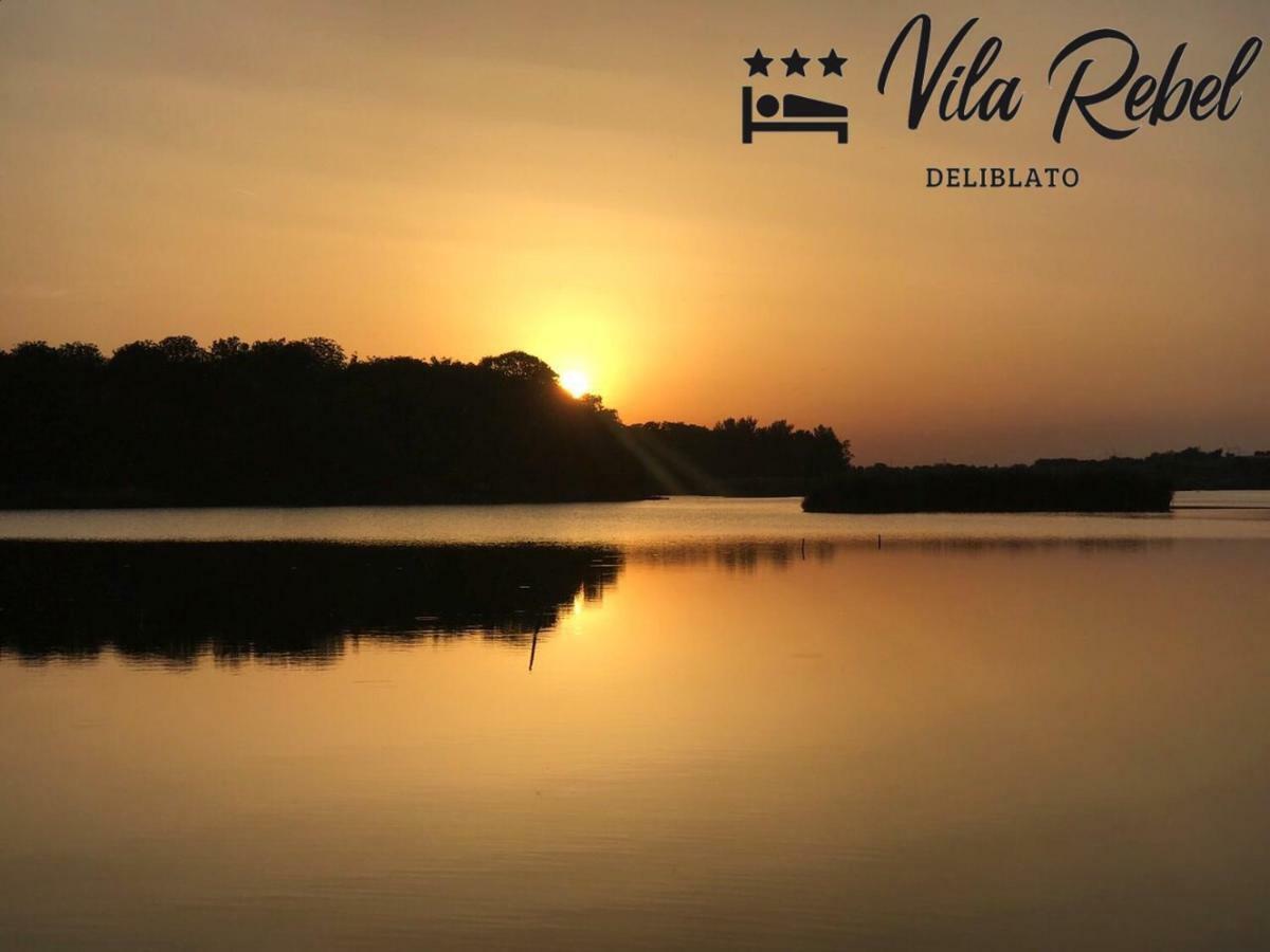 Guesthouse Rebel Deliblato Экстерьер фото